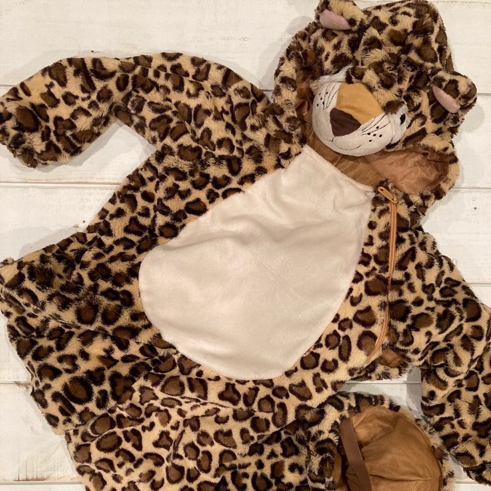 Leopard/ cheetah Cat Halloween costume 4-5t kids